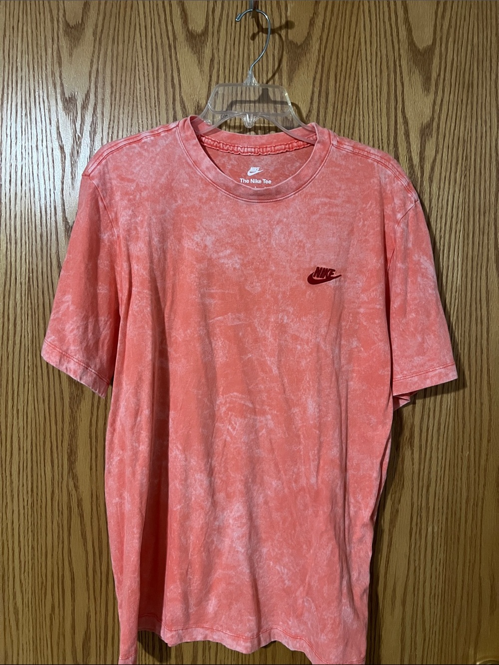 Nike Men’s Coral Mineral-Wash Short Sleeve Tee